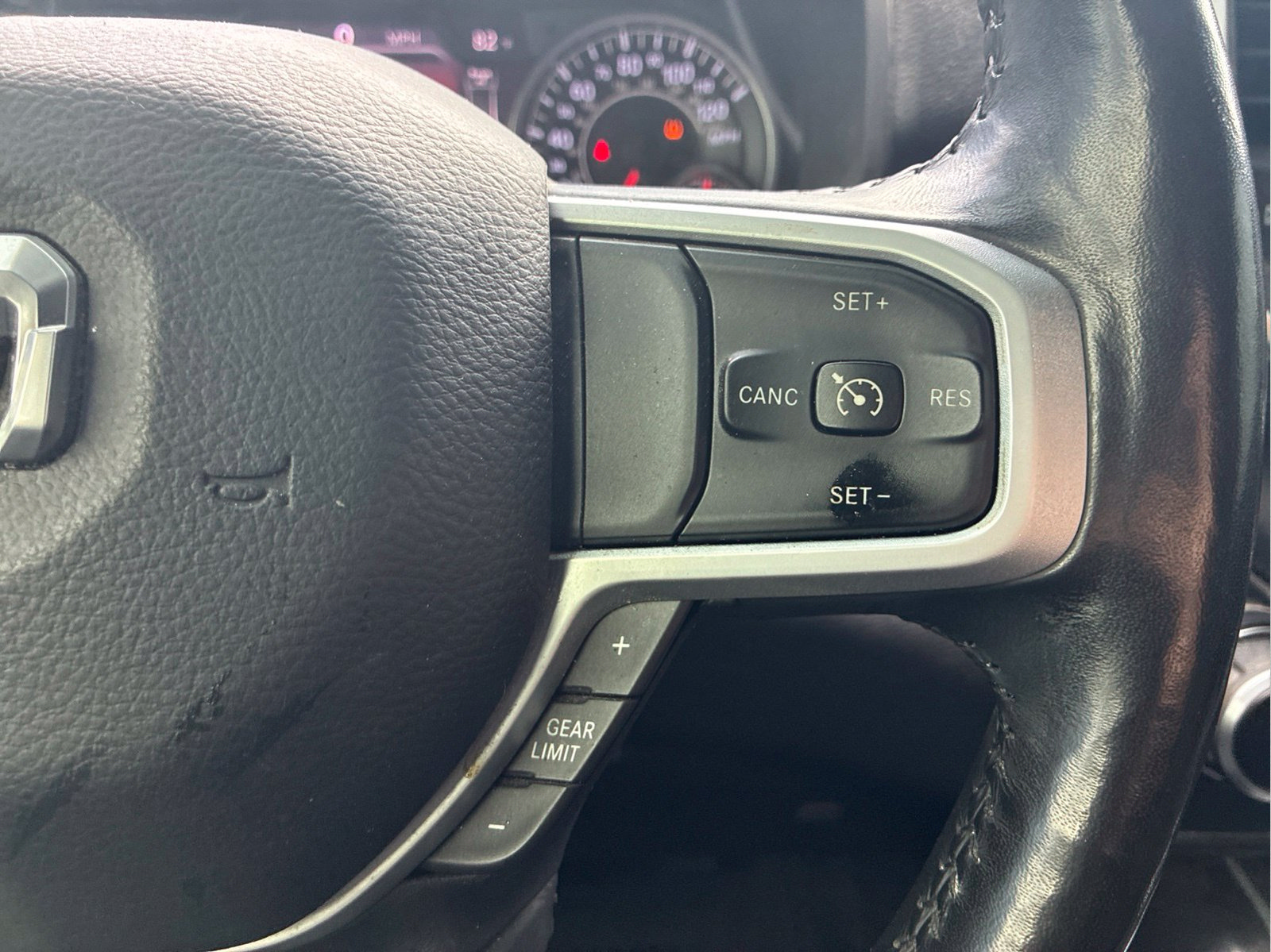 Certified 2020 RAM 1500 Big Horn RWD image 15