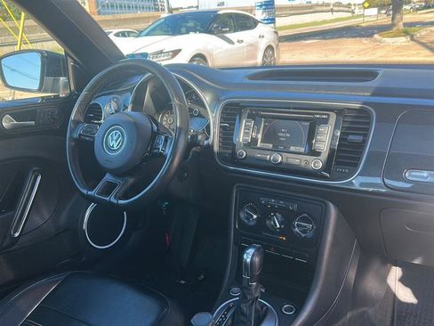 Used 2012 Volkswagen Beetle Turbo image 27