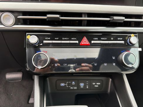 New 2026 Hyundai Santa Cruz Limited AWD/4WD image 22