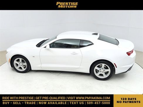 Used 2023 Chevrolet Camaro LT image 16