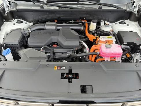New 2026 Hyundai Santa Fe SE FWD image 11