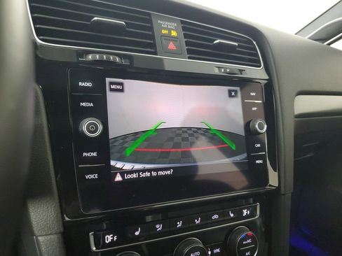 Used 2019 Volkswagen Golf R 4-Door image 27