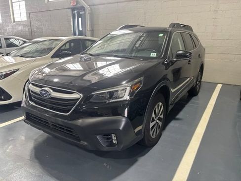 Used 2020 Subaru Outback Premium AWD/4WD image 1