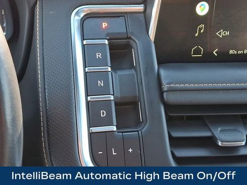 Used 2022 GMC Yukon XL AT4 image 20