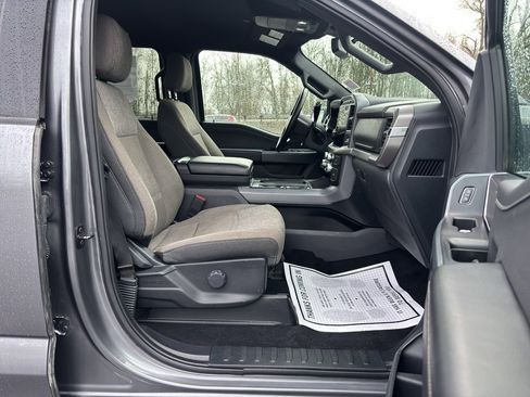 Used 2024 Ford F150 XLT w/ Mobile Office Package image 13