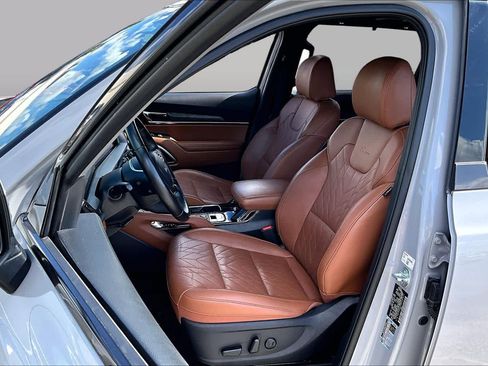 Used 2024 Kia Telluride EX X-Line AWD/4WD image 7