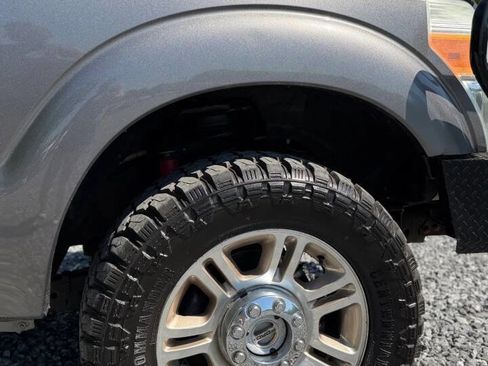 Used 2014 Ford F250 XLT w/ XLT Value Package image 10