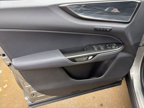 Used 2025 Lexus NX 350 AWD w/ Premium Package image 12