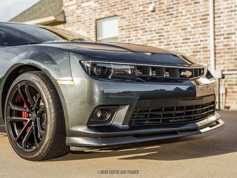 Used 2015 Chevrolet Camaro SS w/ SS Performance Package RWD image 54