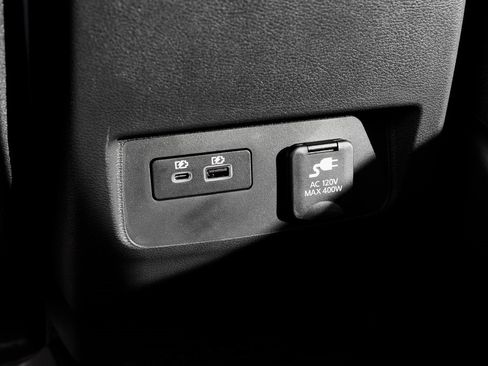 New 2026 Nissan Frontier PRO-4X w/ Pro-4x Convenience Package image 13