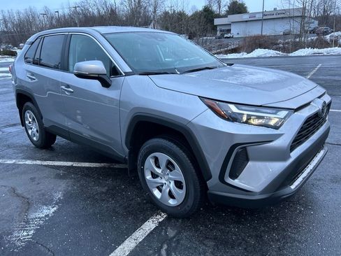 New 2025 Toyota RAV4 LE image 7