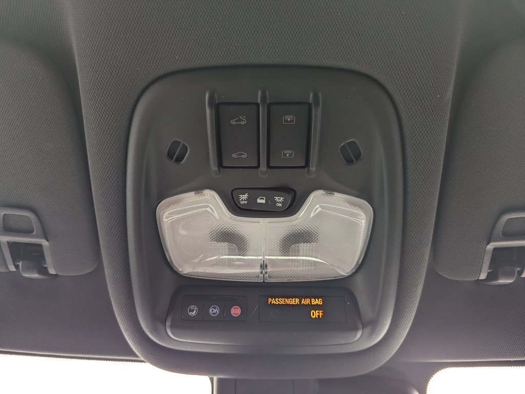 Used 2023 Chevrolet TrailBlazer ACTIV w/ Sun and Liftgate Package FWD image 25