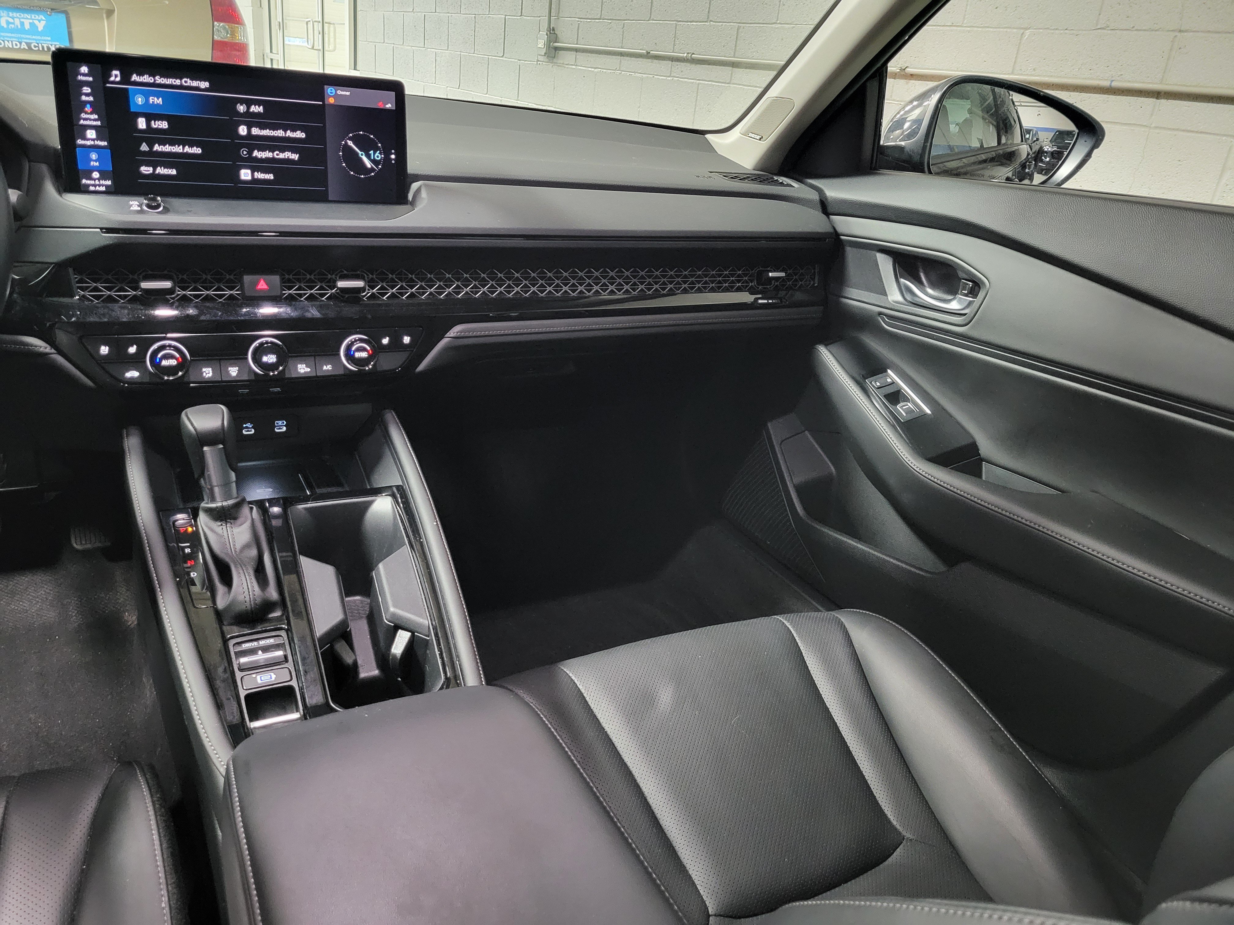 Used 2024 Honda Accord Touring image 14