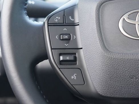 Used 2024 Toyota Prius LE image 14