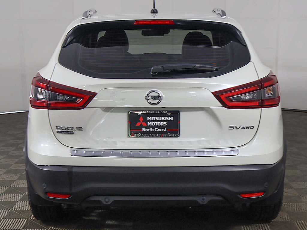 Used 2022 Nissan Rogue Sport SV w/ Technology Package AWD/4WD image 11