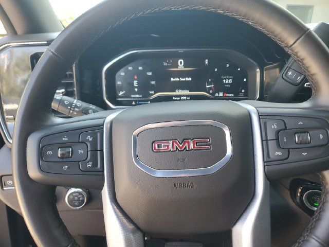 Used 2025 GMC Sierra 1500 SLT AWD/4WD image 23