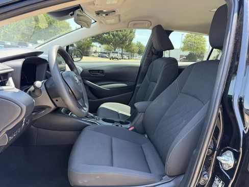 Used 2026 Toyota Corolla LE FWD image 23