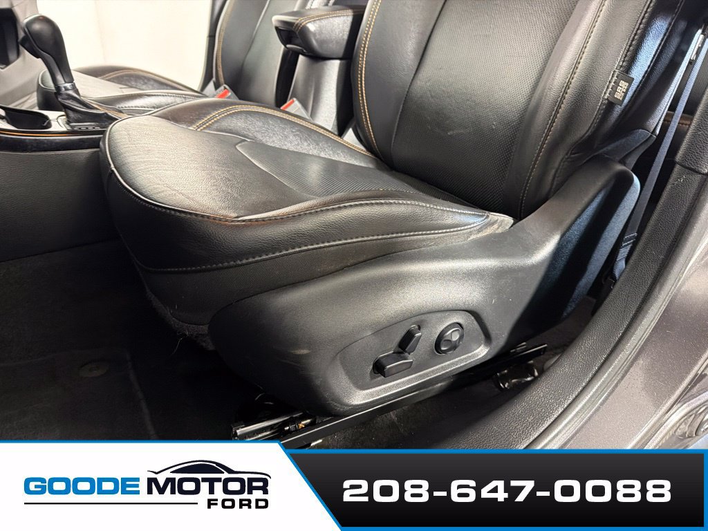 Used 2020 Jeep Compass Limited AWD/4WD image 11