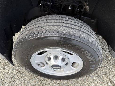 Used 2015 Chevrolet Silverado 2500 W/T image 9