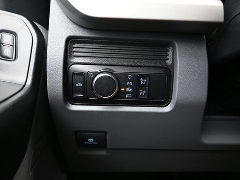 Used 2024 Ford F350 XL AWD/4WD image 23