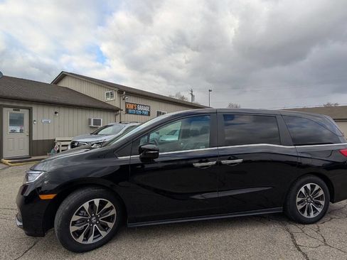 Used 2021 Honda Odyssey EX-L image 26