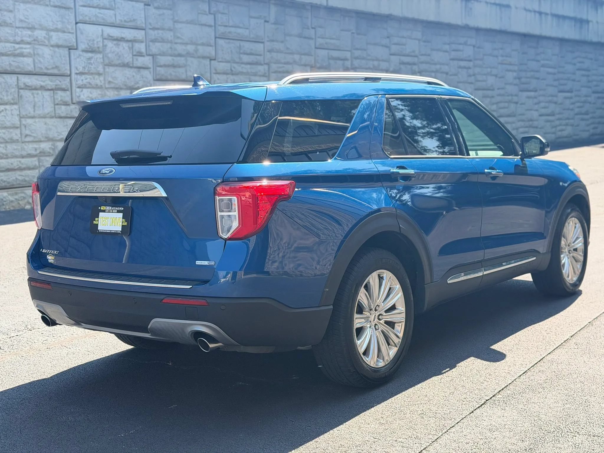 Used 2020 Ford Explorer Limited AWD/4WD image 7