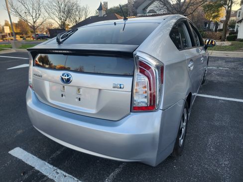 Used 2012 Toyota Prius Two image 7