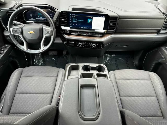 Used 2023 Chevrolet Silverado 1500 LT w/ Protection Package AWD/4WD image 16