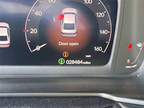 Certified 2023 Honda Accord EX image 28