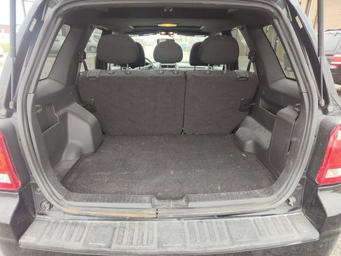 Used 2009 Ford Escape XLT image 28