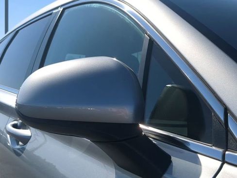 Used 2023 Hyundai Santa Fe SE image 11