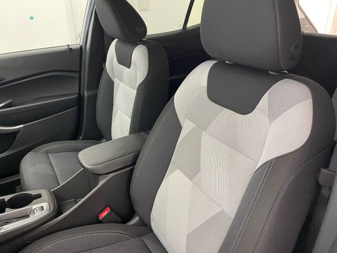 New 2026 Chevrolet Trax LS w/ LS Convenience Package FWD image 10