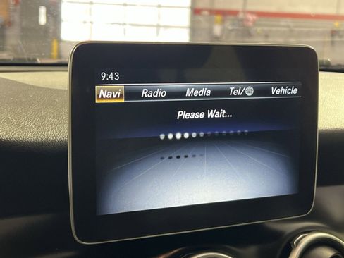 Used 2019 Mercedes-Benz GLA 250 4MATIC image 20