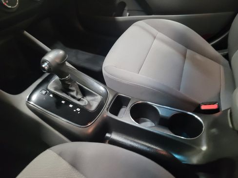 Used 2017 Kia Forte LX FWD image 26