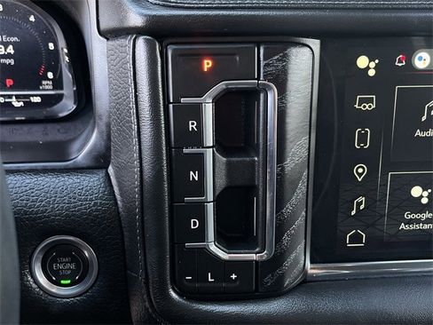 Used 2024 GMC Yukon XL Denali image 22