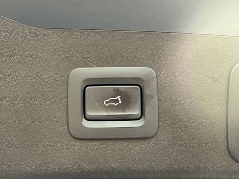 Used 2023 MAZDA CX-5 Carbon Edition image 17