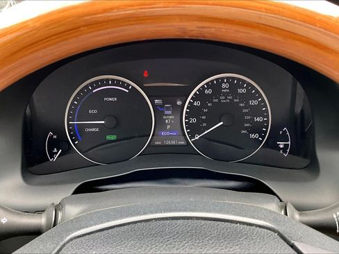 Used 2014 Lexus ES 300h w/ Luxury Package w/Bamboo Trim FWD image 25