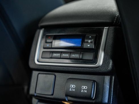 Used 2022 Subaru Ascent Onyx Edition image 35