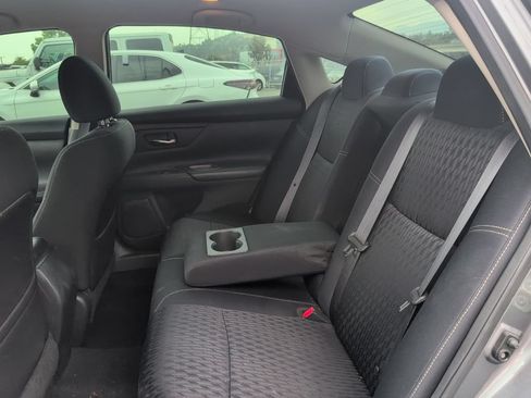 Used 2018 Nissan Altima 2.5 S w/ S Convenience Package FWD image 10