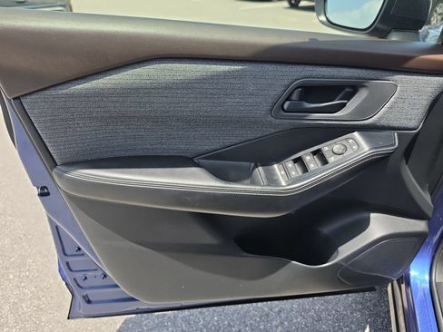 Used 2021 Nissan Rogue S FWD image 15