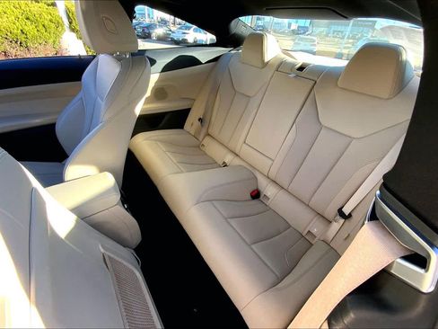 Used 2022 BMW 430i Coupe w/ Convenience Package image 19