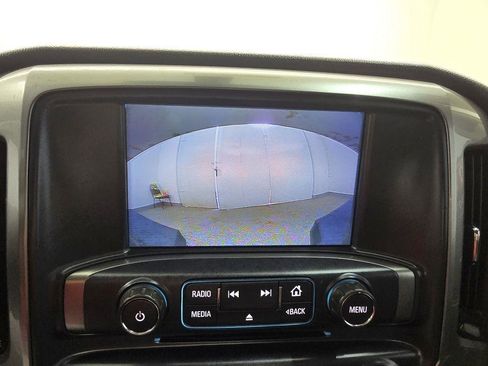 Used 2018 Chevrolet Silverado 2500 LT image 22