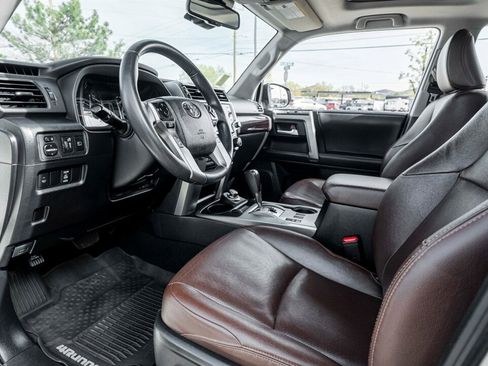 Used 2020 Toyota 4Runner Limited image 14