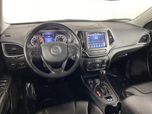 Used 2021 Jeep Cherokee Trailhawk image 37