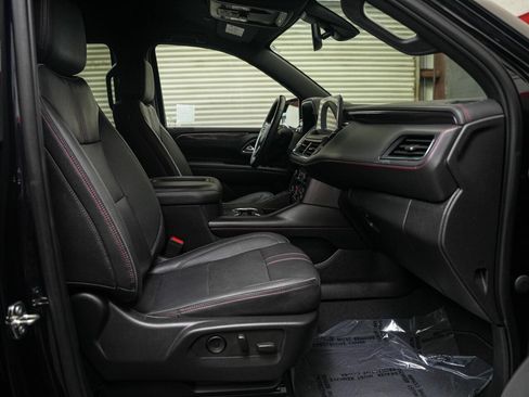 Used 2022 Chevrolet Tahoe RST w/ Luxury Package AWD/4WD image 35
