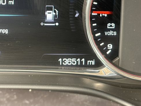 Certified 2018 GMC Acadia Denali w/ Technology Package AWD/4WD image 33