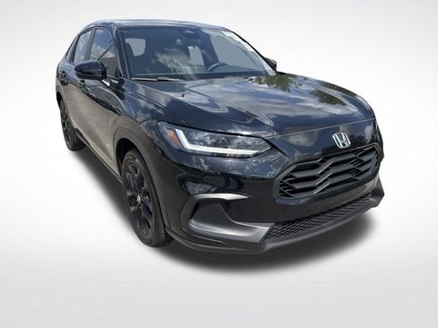 Used 2025 Honda HR-V Sport image 6