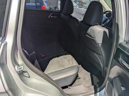 Used 2024 Mitsubishi Outlander SE Black Edition AWD/4WD image 17
