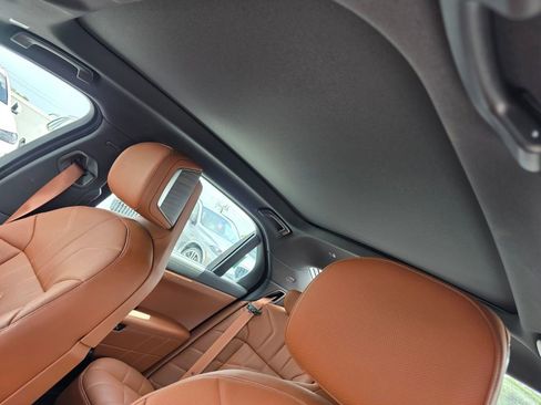 Certified 2023 BMW 760i xDrive AWD/4WD image 10