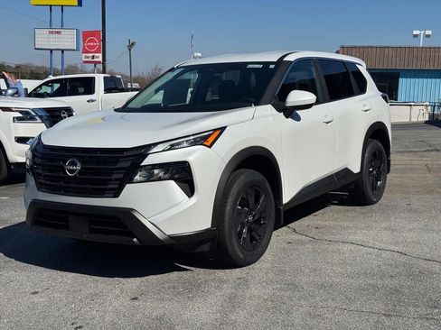 New 2026 Nissan Rogue SV w/ Cold Weather Package FWD image 7